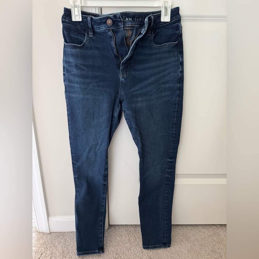 American Eagle Outfitters Women’s Super High Rise Jeans